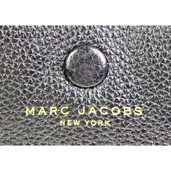 ROOMY Marc Jacobs NY BLACK GENUINE LEATHER FLAP HOBO SHOULDER BAG PURSE HANDBAG - Picture 2 of 16